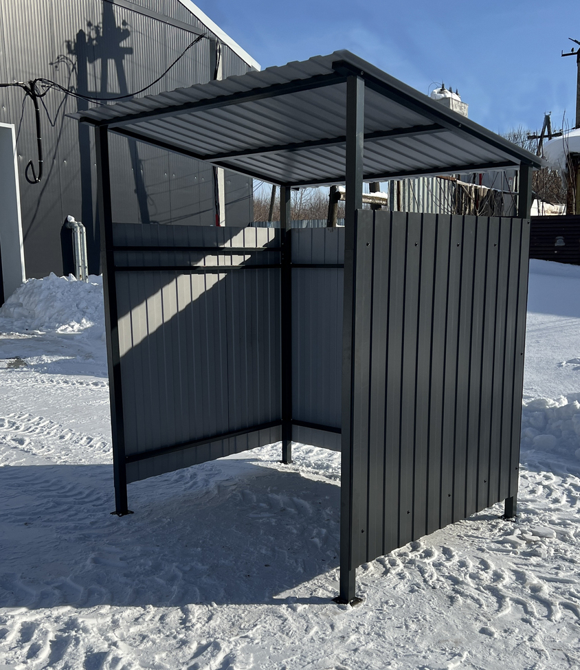 Контейнерная площадка для сбора мусора